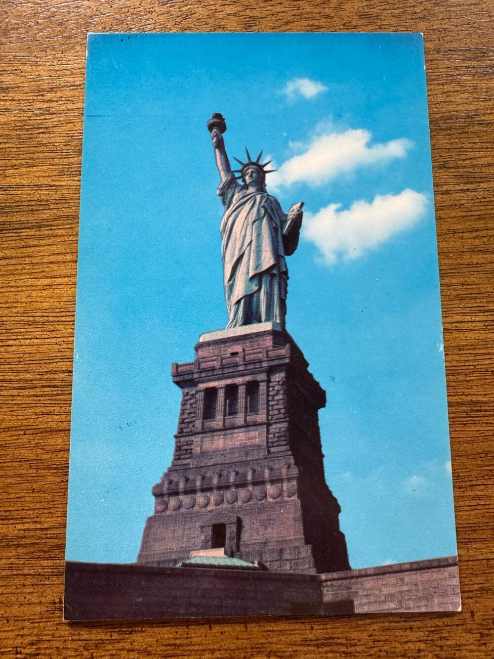 Vintage Statue of Liberty New York Bay Dexter Press Unused Postcard